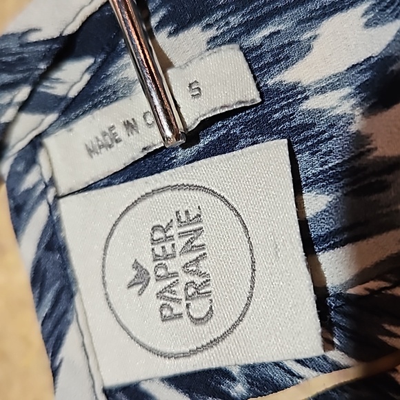 Paper Crane | Anthropologie Blousey Dressy Casual Tank - Picture 5 of 10